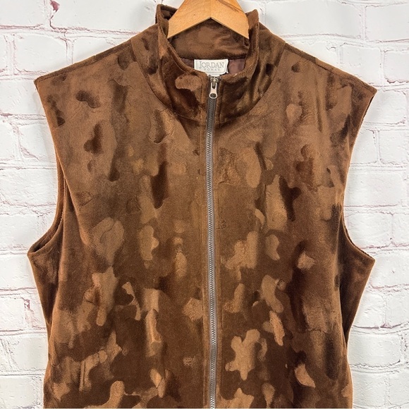 Women’s plus size Vest 1X Brown Full Zip Front Sleeveless Faux Fur Burnout - Picture 11 of 11